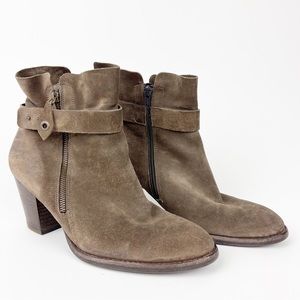 Paul Green Nubuck Sheridan Ankle Booties Size 8